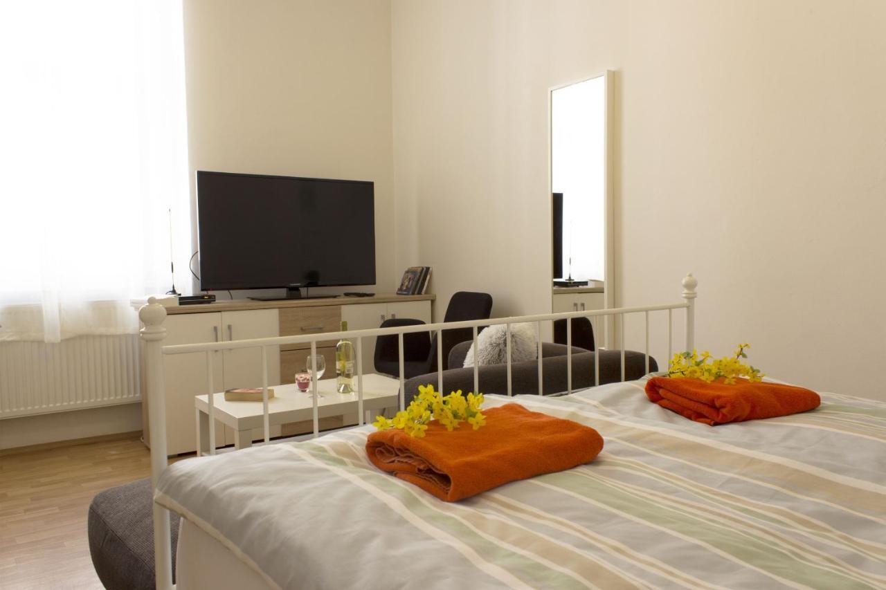 Residence Praha Aparthotel Esterno foto